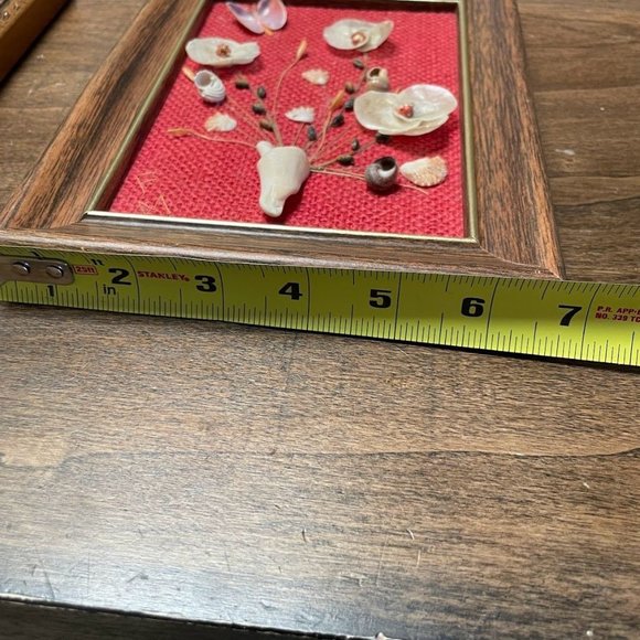 Vintage Shell Floral Handcrafted Picture Set (2) - Picture 10 of 13